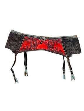 NWOT Honey Birdette "Madam" Crimson & Black Lace Garter Belt (M)